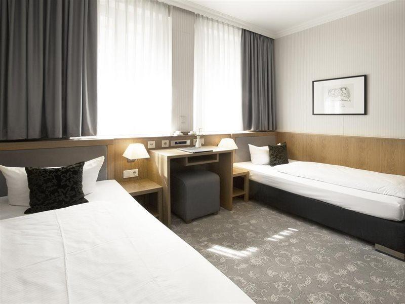 Townhouse Hotel Frankfurt am Main Exterior foto