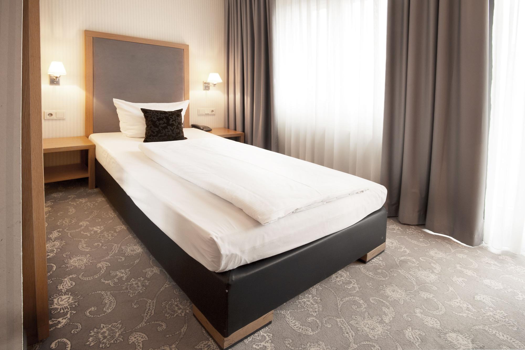 Townhouse Hotel Frankfurt am Main Exterior foto