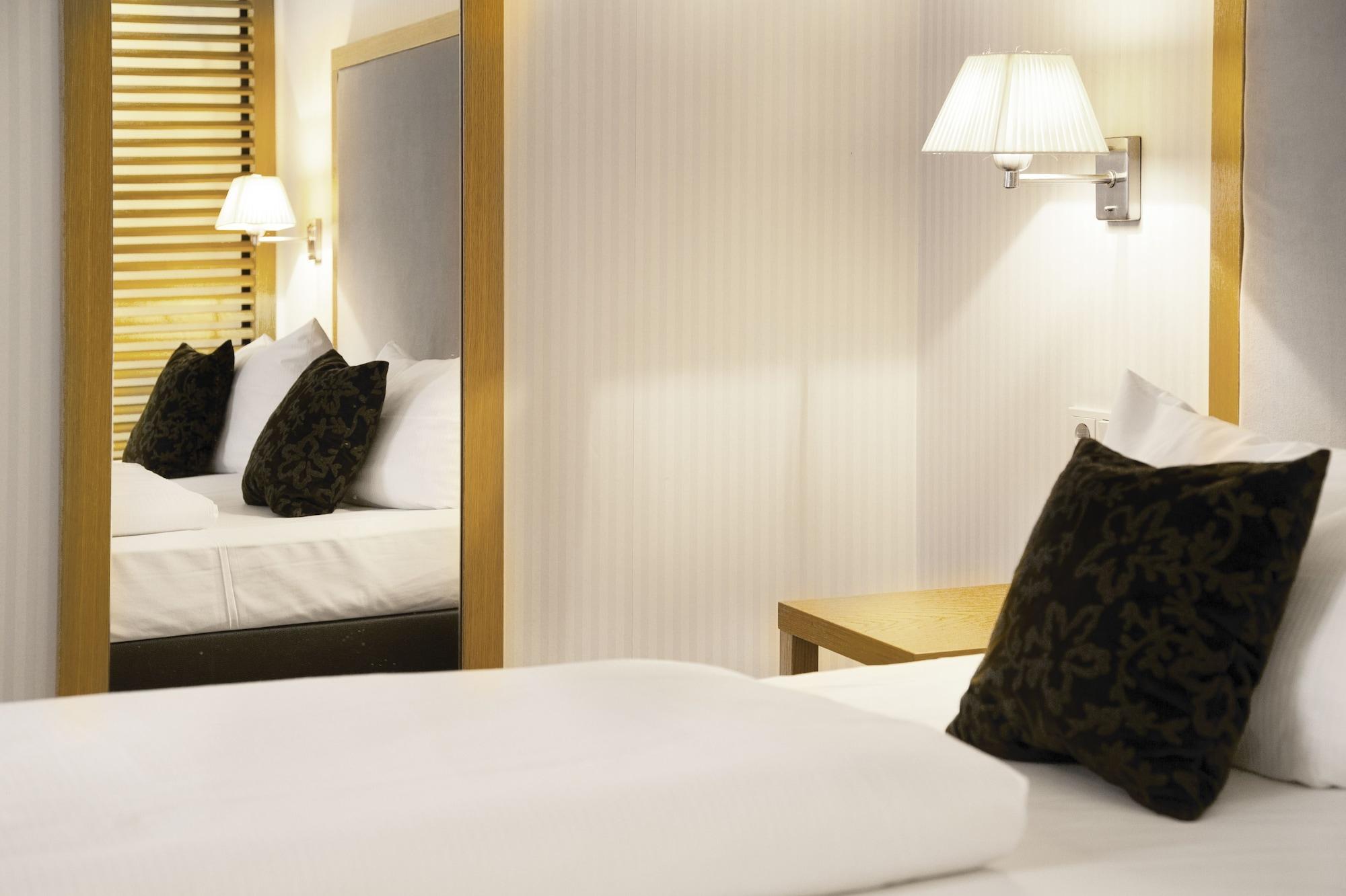 Townhouse Hotel Frankfurt am Main Exterior foto