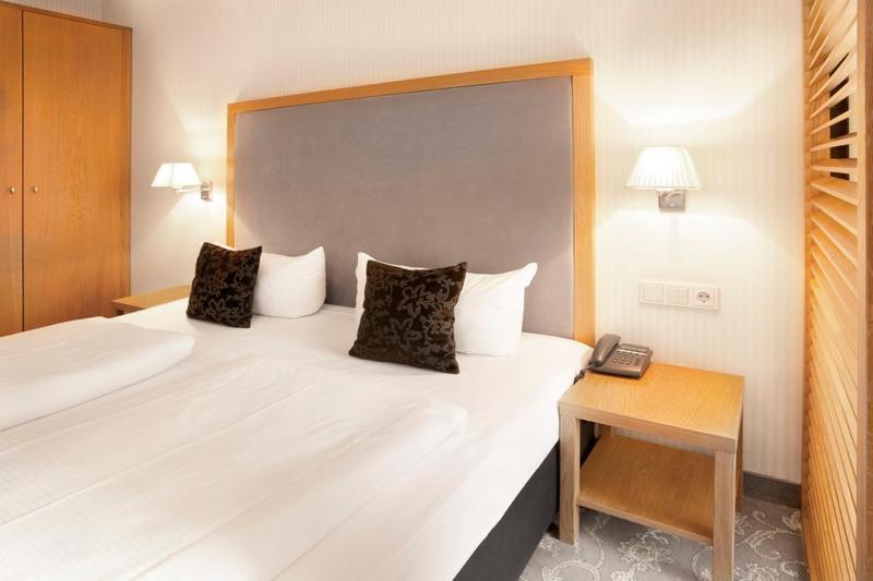 Townhouse Hotel Frankfurt am Main Quarto foto