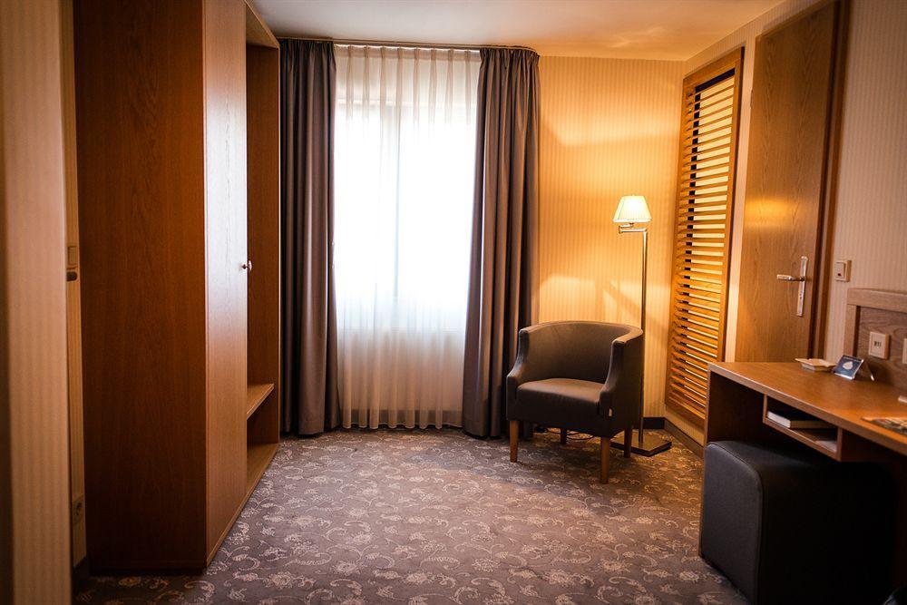 Townhouse Hotel Frankfurt am Main Exterior foto