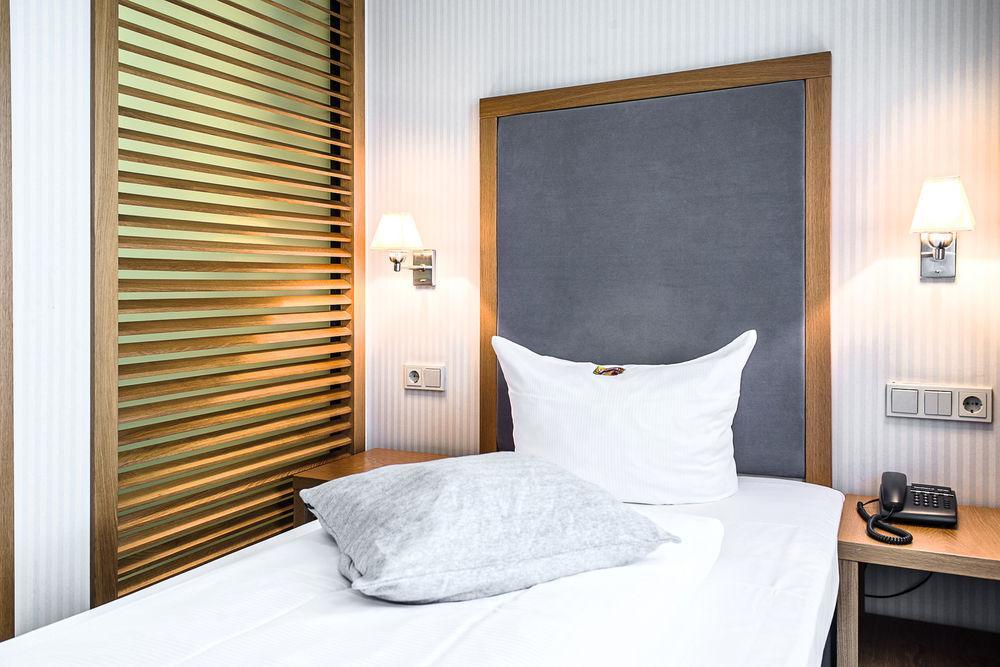 Townhouse Hotel Frankfurt am Main Exterior foto