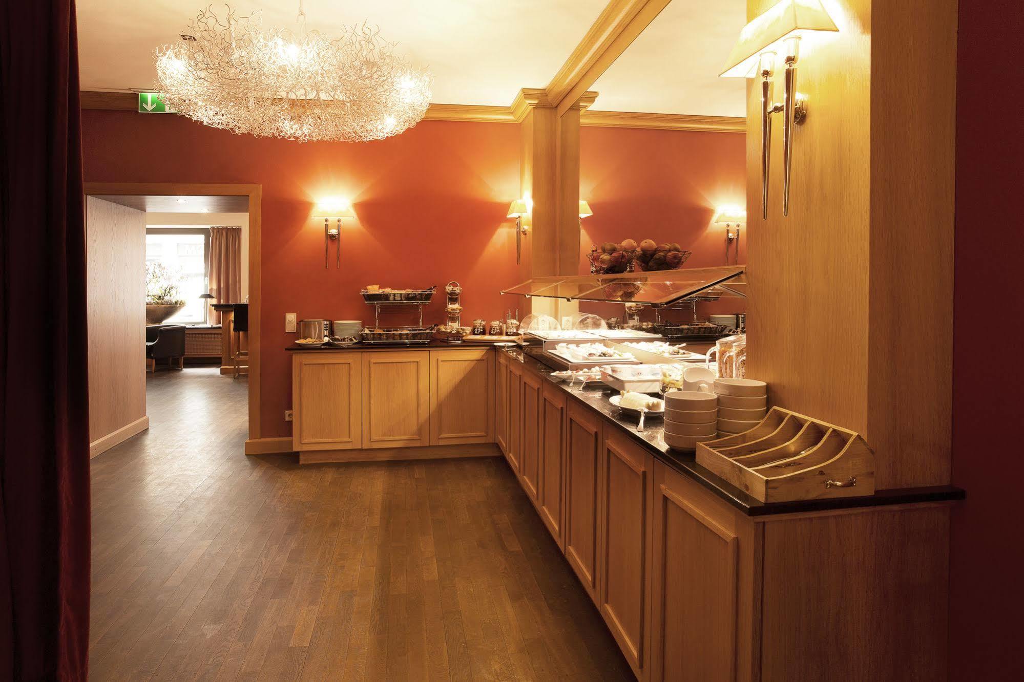 Townhouse Hotel Frankfurt am Main Exterior foto